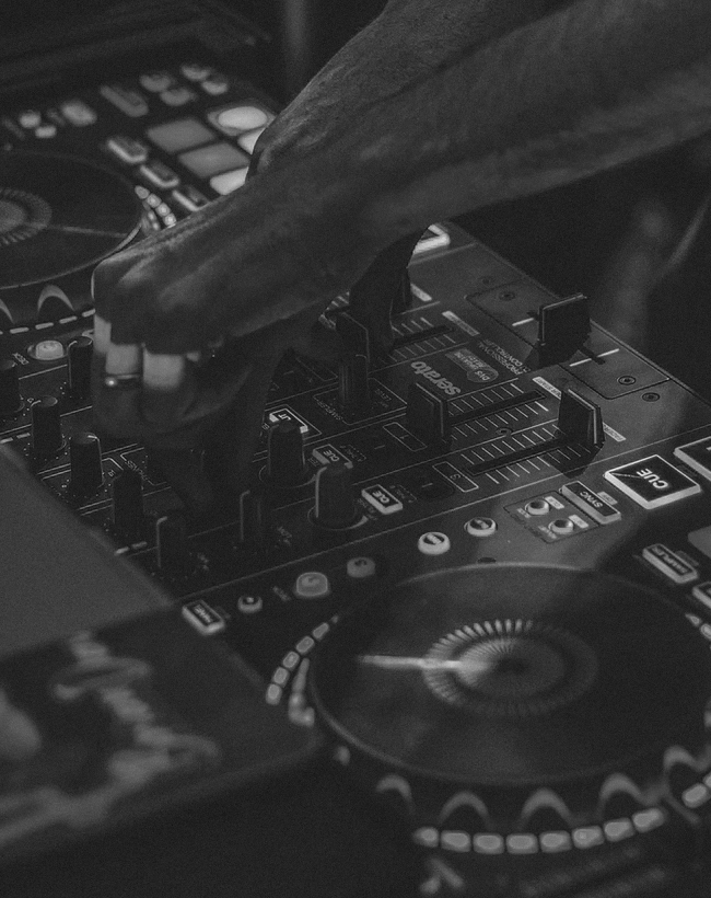 Denon DJ X1850 PRIME Professional 4-Channel DJ Club Mixer - Sound  Productions