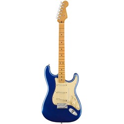 Fender American Ultra Strat Maple Fingerboard (Cobra Blue) inc Hard Case