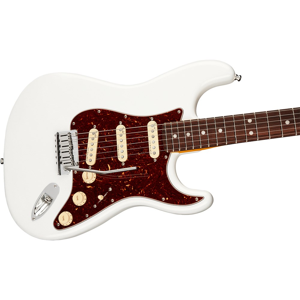 fender ultra stratocaster white