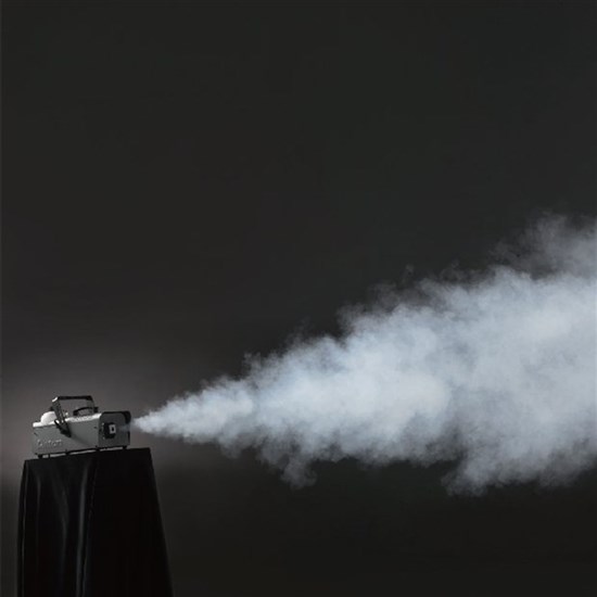 Antari Z-1000III Smoke Machine / Fogger including Wired Remote (1000W)
