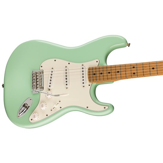 Fender Limited Edition Player Stratocaster Roasted Maple Fingerboard (Surf Green)