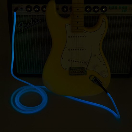 Fender Professional Glow in the Dark Cable - 18.6' (Blue)