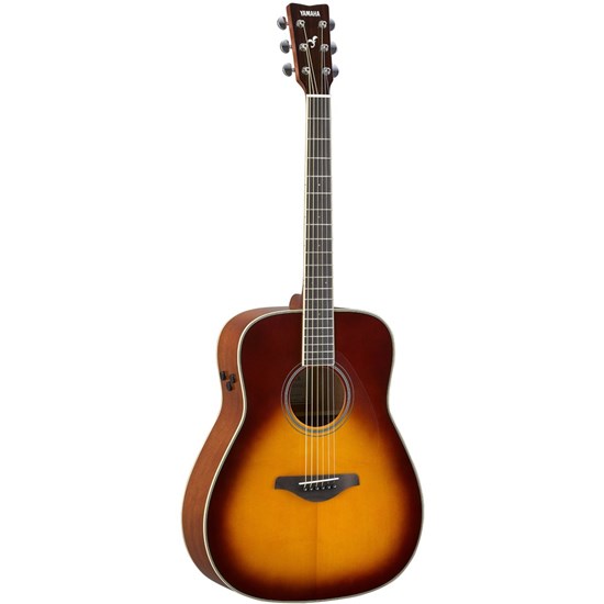 Yamaha acoustic guitar with store reverb and chorus